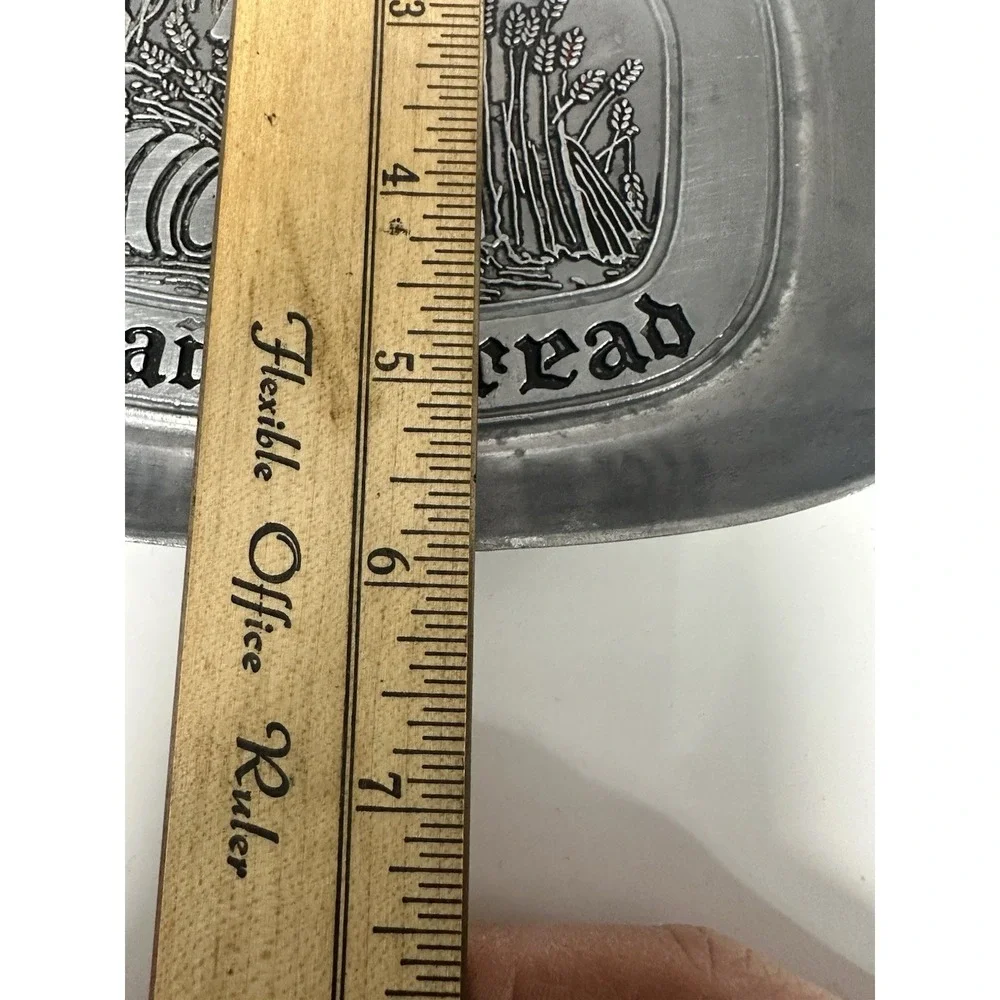 Vintage Wilton Pewter Style Bread Plate‎ 